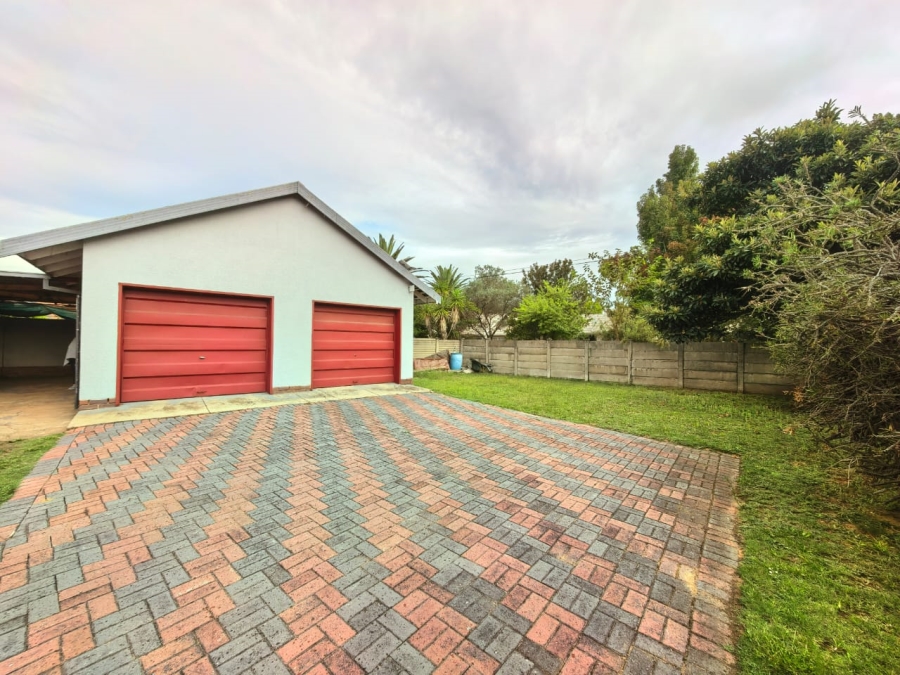 To Let 4 Bedroom Property for Rent in Sasolburg Ext 23 Free State